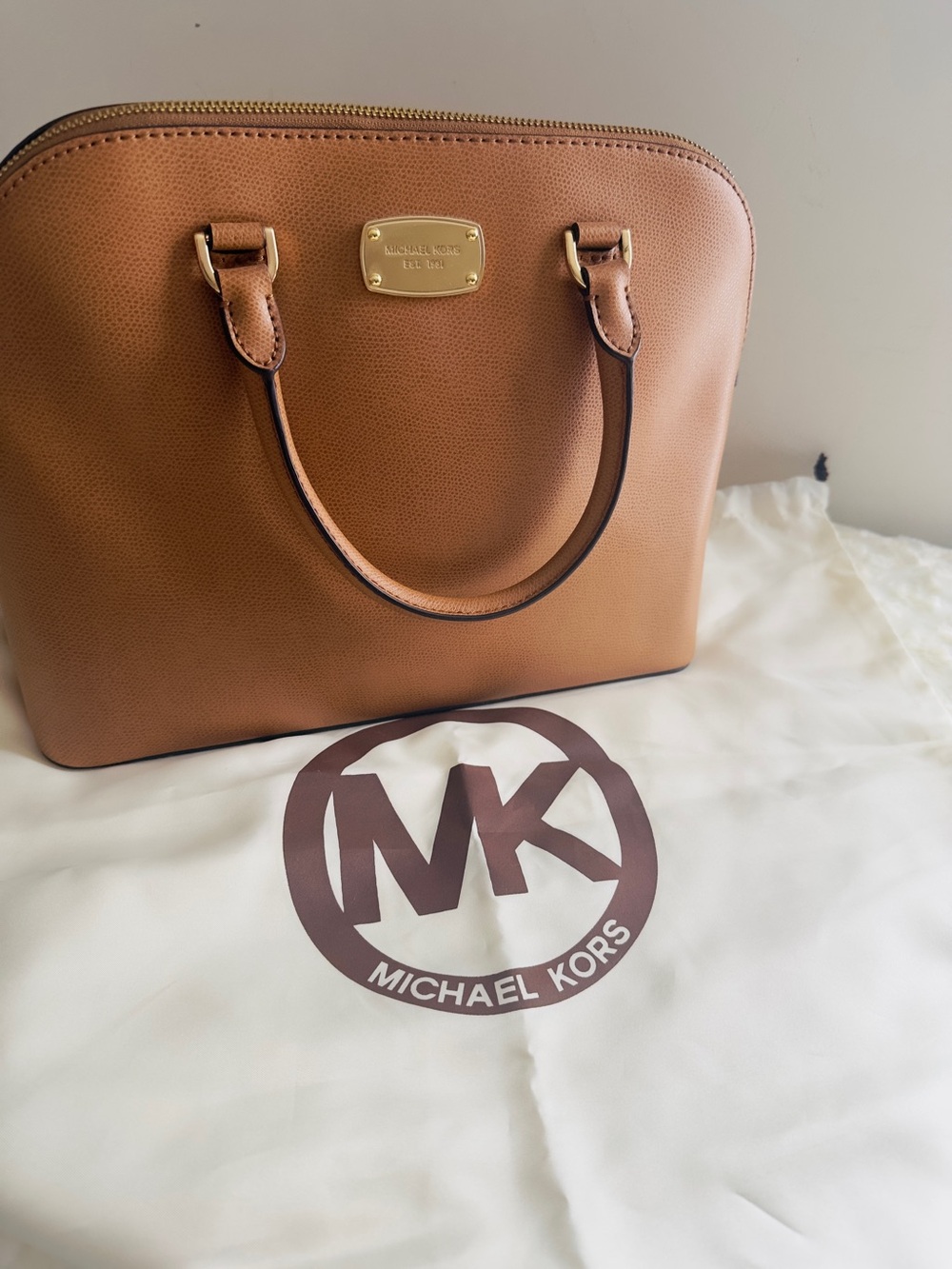 Michael Kors ~ Cindy tote